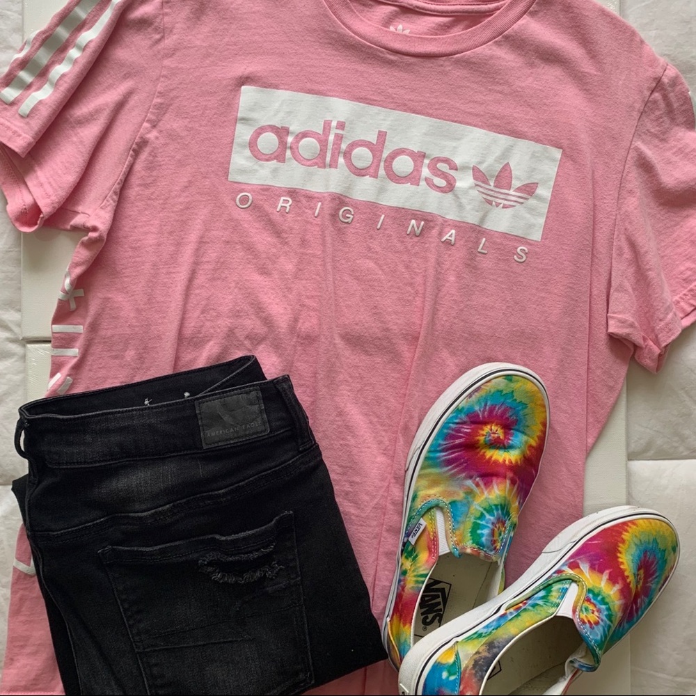 Adidas T-Shirt